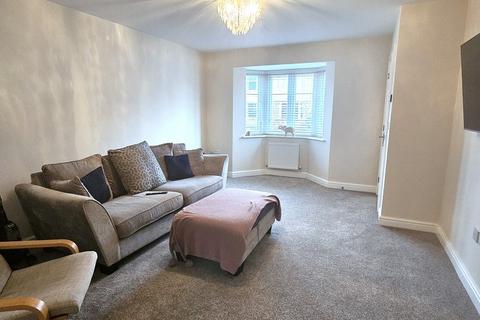 3 bedroom semi-detached house to rent, Scropton Road, Hatton, Derby