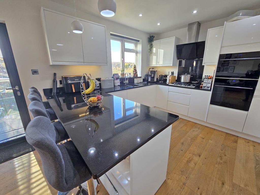 Kitchen (3)