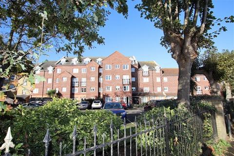 1 bedroom flat for sale, Station Road, Clacton on Sea