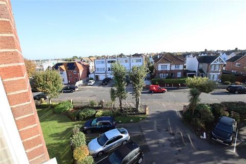 1 bedroom flat for sale, Station Road, Clacton on Sea