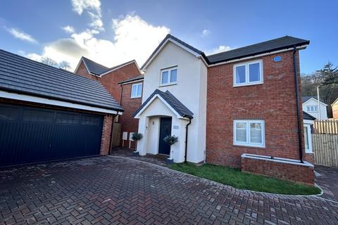 4 bedroom detached house for sale, Ffordd y Creyr Gres, Colwyn Bay