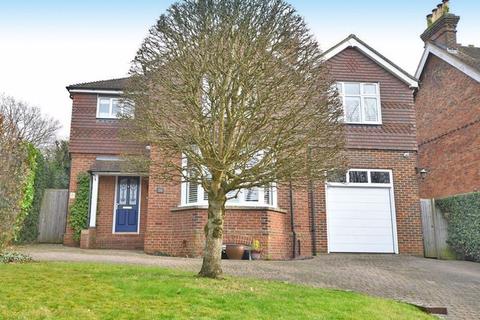 4 bedroom detached house for sale, Roseacre Lane, Maidstone