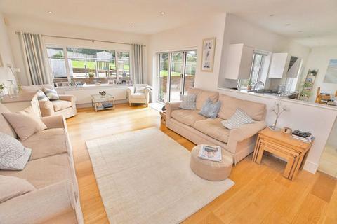 4 bedroom detached house for sale, Roseacre Lane, Maidstone