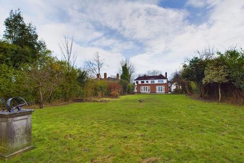 6 The Highway, Sutton, SM2 5QT