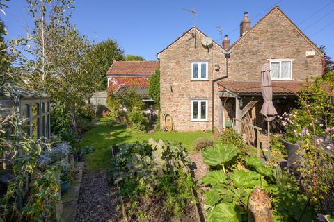 4 bedroom cottage for sale, The Cottage, 6 Nicholls Lane, Winterbourne, South Gloucestershire