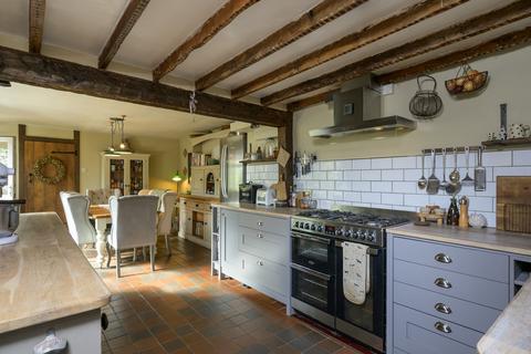 4 bedroom cottage for sale, The Cottage, 6 Nicholls Lane, Winterbourne, South Gloucestershire