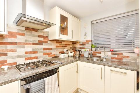 2 bedroom terraced house for sale, Pipers Field, Ridgewood, Uckfield, East Sussex