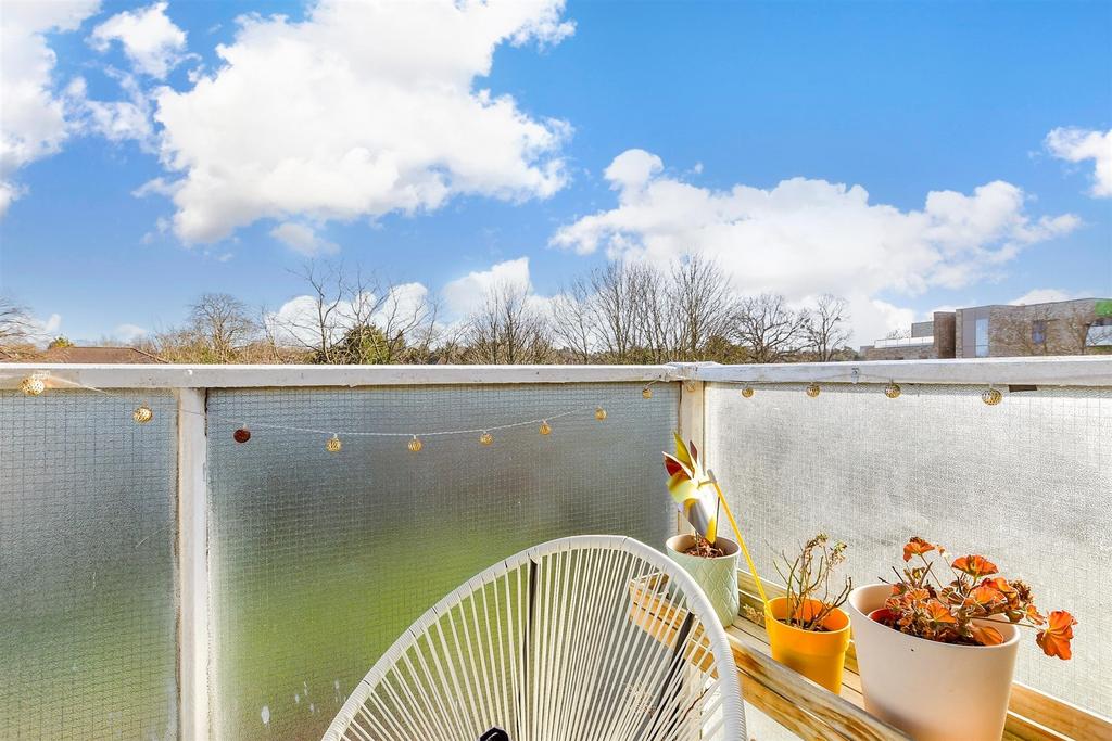 Balcony / Terrace