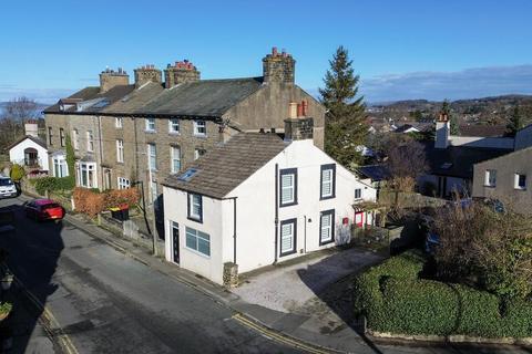 3 bedroom cottage for sale, Hest Bank Lane, Lancaster, LA2 6DN