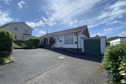 2 bedroom bungalow for sale, Hendra Vale, Launceston, Cornwall, PL15