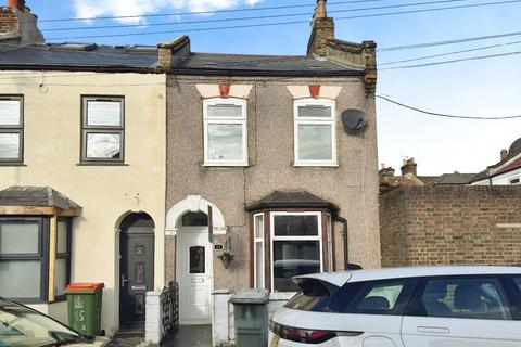 2 bedroom end of terrace house for sale, Esk Road, London E13