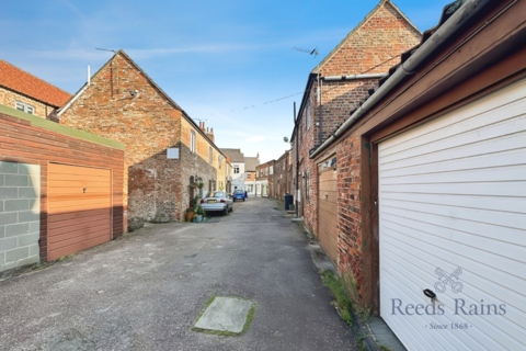 undefined, Turners Square, North Yorkshire YO8