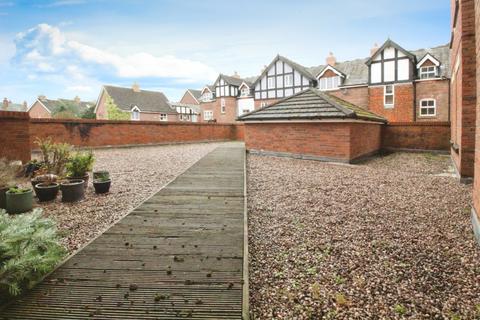 2 bedroom apartment to rent, George Street, Cheshire SK9