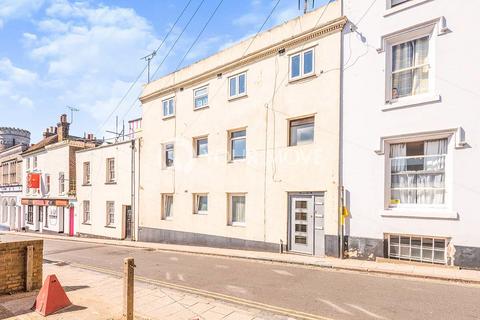 Flat 3, Effingham Street, Kent CT11