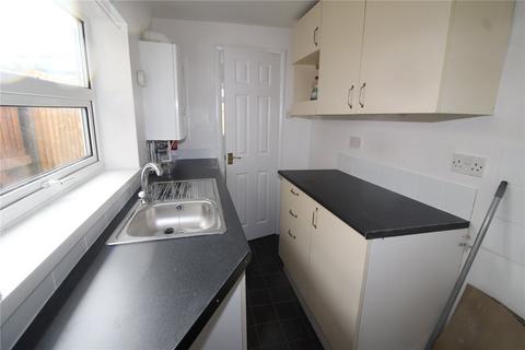 2 bedroom terraced house to rent, Beach Street, Kent ME12