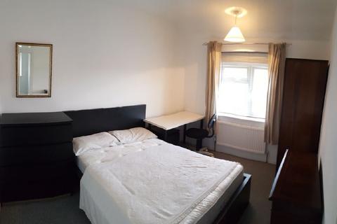 undefined, Nottingham NG9