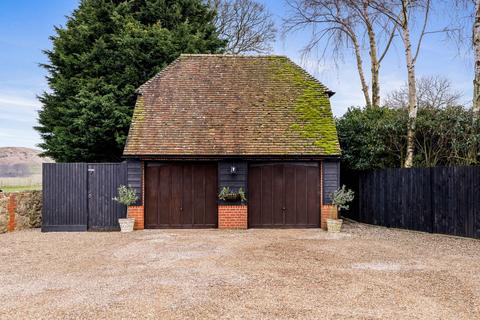 4 bedroom barn conversion for sale, Saltwood, Hythe, CT21