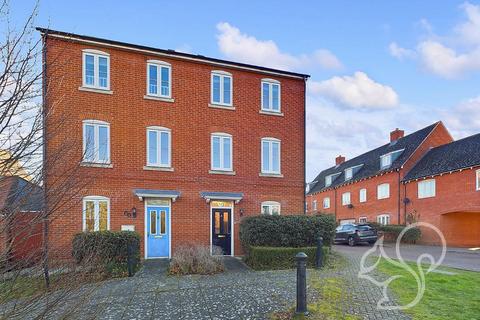 3 bedroom semi-detached house for sale, Abbey Field View, Colchester