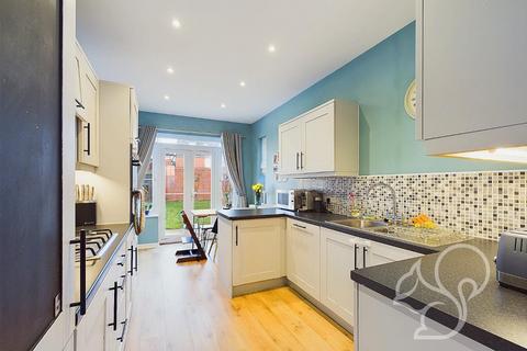 3 bedroom semi-detached house for sale, Abbey Field View, Colchester