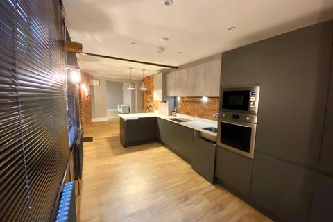 2 bedroom apartment to rent, Bishton Fletcher, 6 Legge Lane, B1