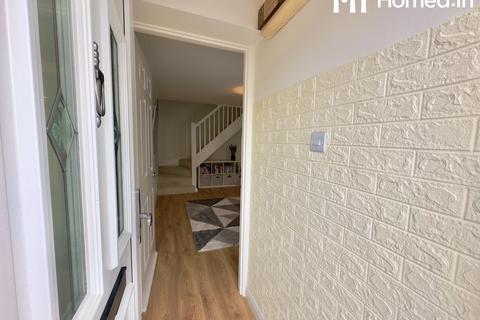 2 bedroom end of terrace house for sale, Crockhurst, Southwater, Horsham