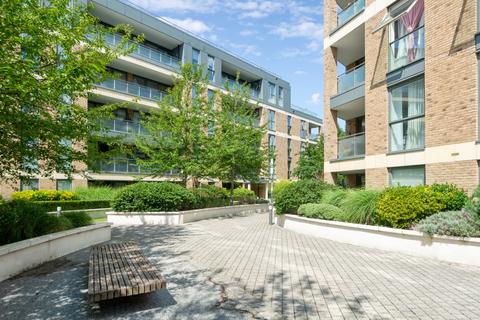 2 bedroom flat for sale, Chancery House, Levett Square, Richmond, Surrey