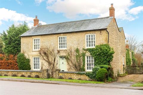 4 bedroom detached house for sale, High Street, Yardley Gobion, Towcester, Northamptonshire, NN12