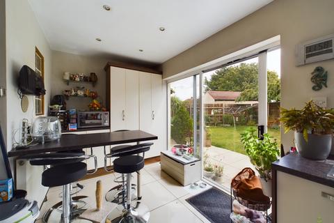 43 Burnham Crescent, Dartford, DA1 5BA