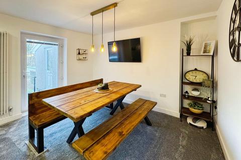 22 The Crescent, Crynant, Neath, SA10 8RT
