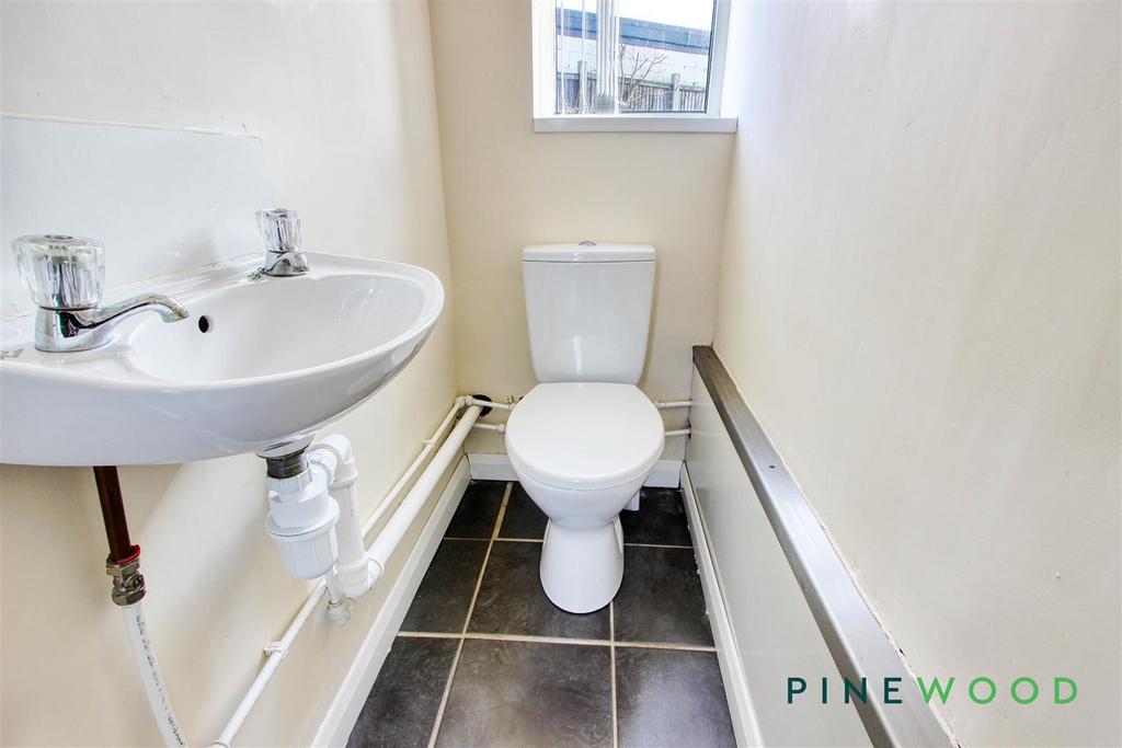Ground floor wc (house)