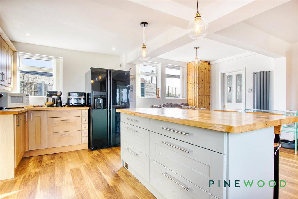 Breakfast kitchen (house)