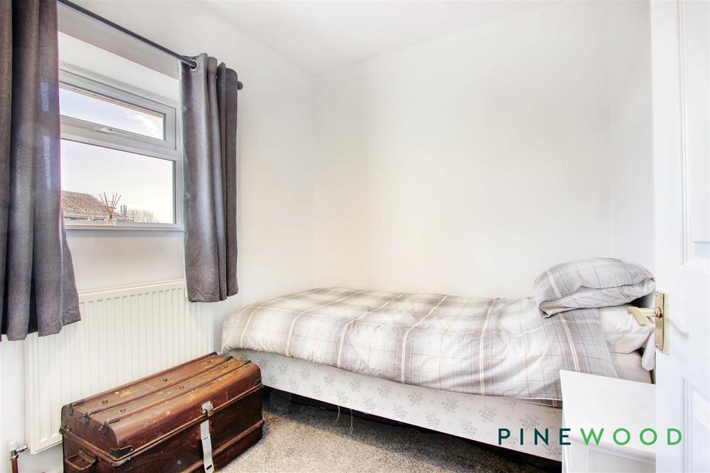 Bedroom four (house) .