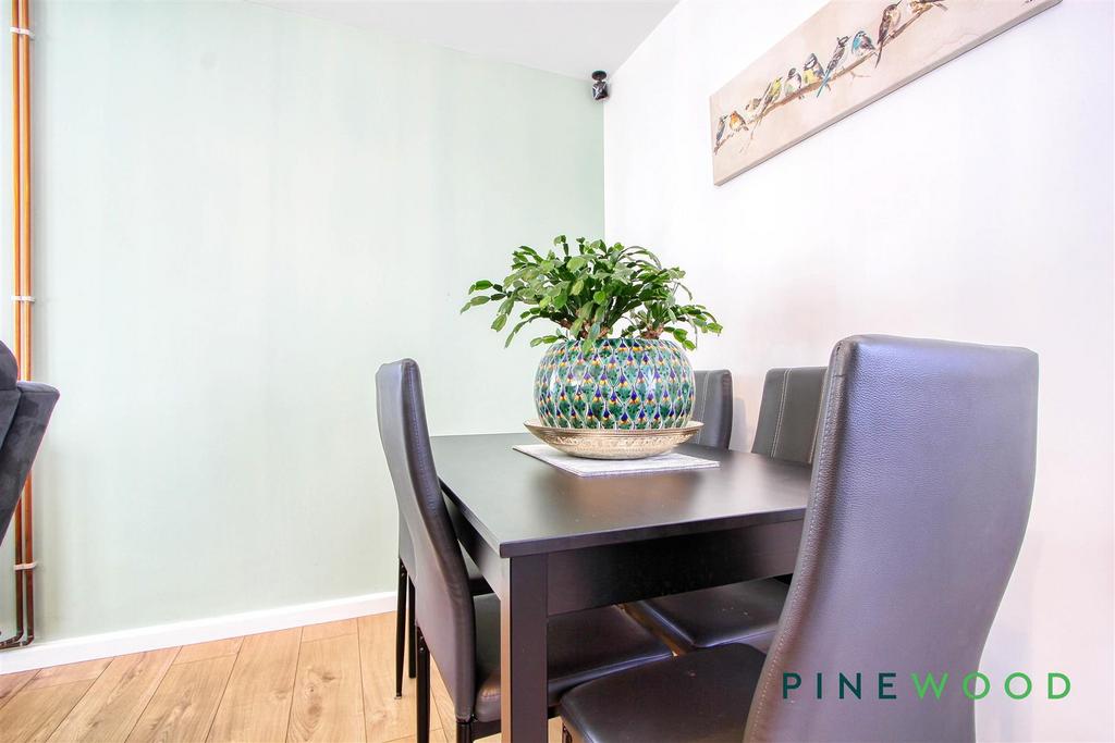 Dining area (annexe)