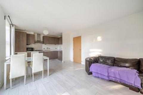 2 bedroom flat for sale, Egham,  Surrey,  TW20