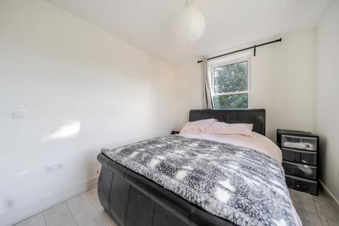 2 bedroom flat for sale, Egham,  Surrey,  TW20