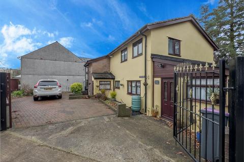 4 bedroom detached house for sale, Pisgah Road, Pontypool NP4