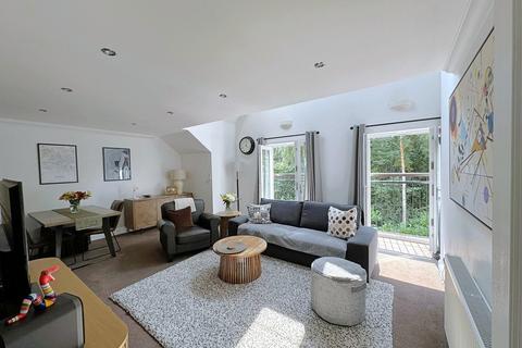 3 bedroom apartment for sale, Fennyland Lane, Kenilworth