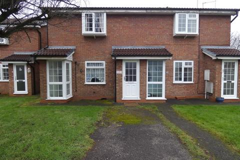 1 bedroom flat for sale, Monarch Close, Stretton, Burton-On-Trent