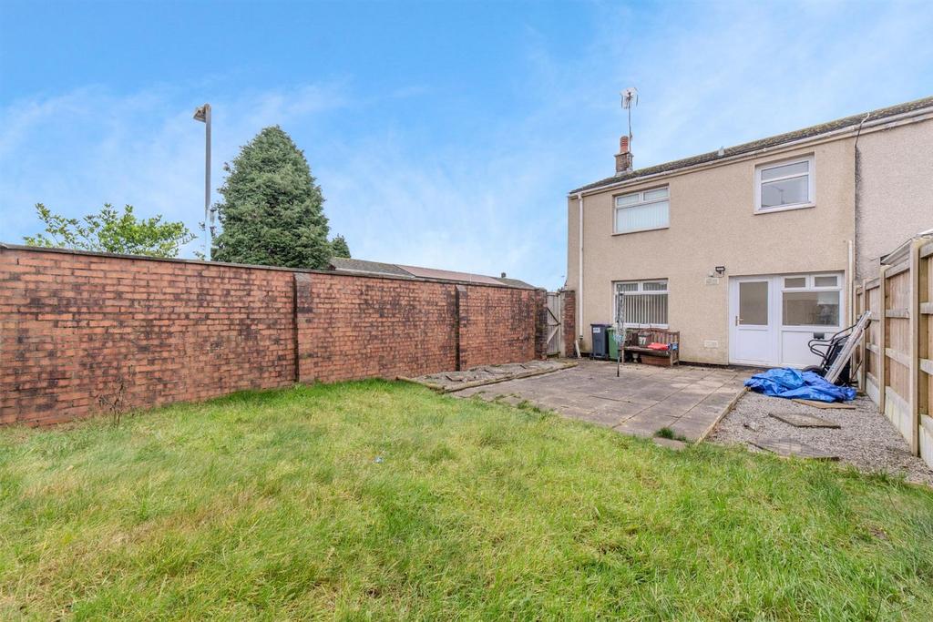 97 Llewellyn Road 4.jpg