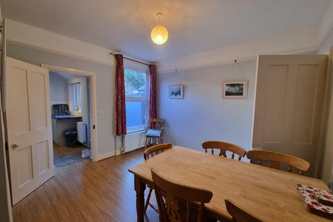 20 Central Road, Cromer, NR27 9BW