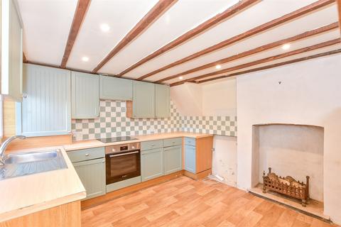 2 bedroom end of terrace house for sale, High Street, Wingham, Canterbury, Kent