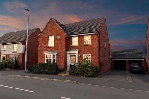 4 bedroom detached house for sale, Nuneaton CV11