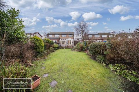 4 bedroom semi-detached house for sale, Manchester Road, Chapel-En-Le-Frith, High Peak