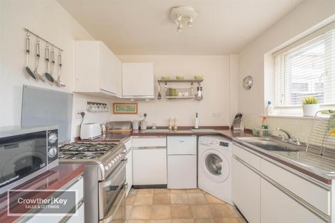 3 bedroom semi-detached house for sale, Elmfield, Chapel-En-Le-Frith, High Peak