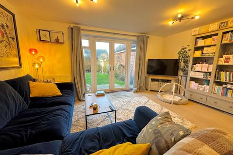 3 bedroom end of terrace house for sale, Gilbert Road, Saxmundham