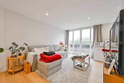 3 bedroom flat for sale, The Quadrangle, W2, Hyde Park Estate, London, W2