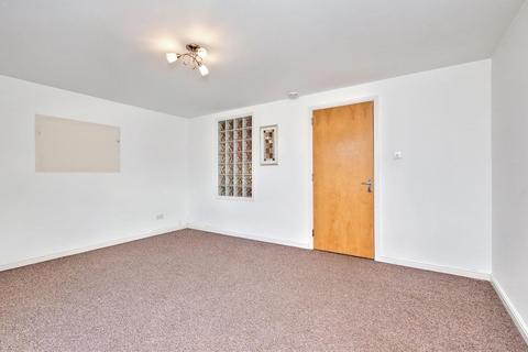 2 bedroom flat for sale, Bethlehem Way, Lochend, Edinburgh, EH7