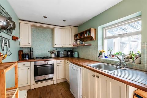 3 bedroom terraced house for sale, Pollards Oak Road, Hurst Green