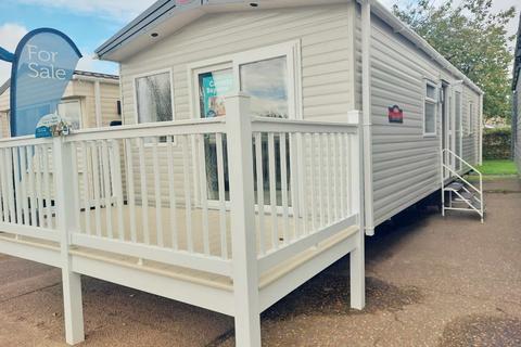 3 bedroom static caravan for sale, Manor Park Caravan Site, Manor Road, Hunstanton, Norfolk, PE36