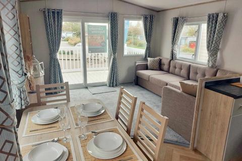 3 bedroom static caravan for sale, Manor Park Caravan Site, Manor Road, Hunstanton, Norfolk, PE36